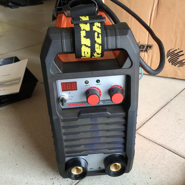 máy hàn điện tử smerter ARC200M